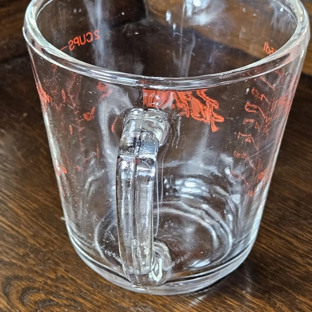 Fire King Anchor Hocking vintage measuring cup.